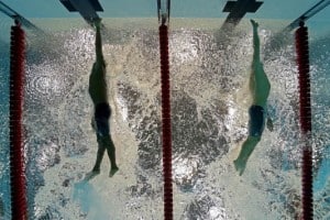 arrivo gara stile libero nuoto swimmershop Finis