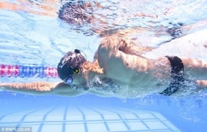conduzione ossea MP3 neptune lettore piscina FINIS swimmershop senza auricolari