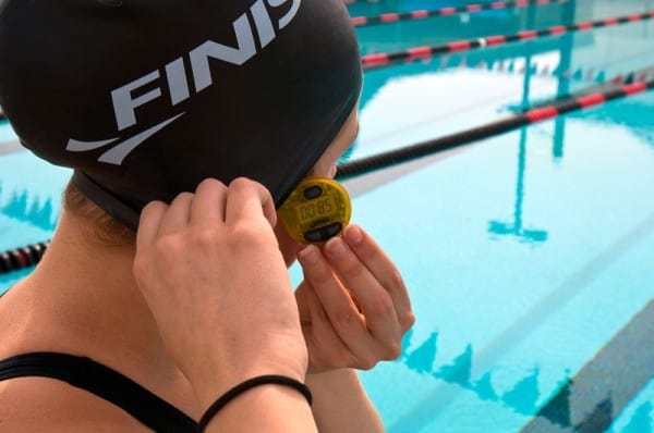 TEMPOTRAINERPRO metronomo nuoto nuotatori FINIS swimmershop