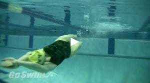 Virate – imparare la battuta di gambe Delfino in immersione – PARTE 2