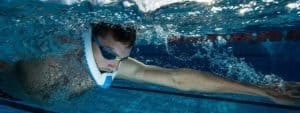 Nuotare con uno Snorkel Frontale Doppio: 7 Motivi per cui è Bene