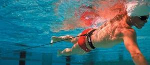 Esercizi Virata Nuoto: Virata con Elastico da Corsia