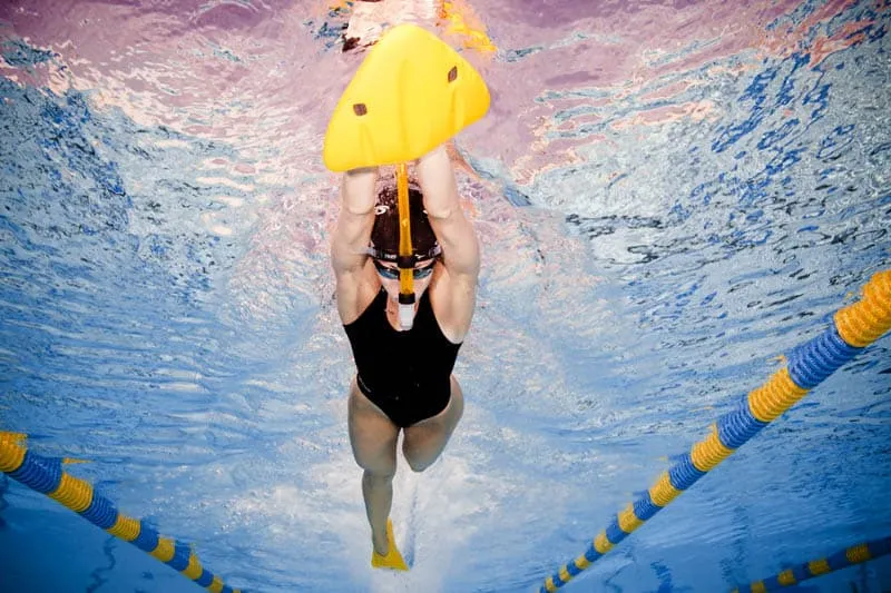 Tavoletta allineamento triangolare piccola FINIS swimmershop Tavoletta allineamento triangolare piccola FINIS swimmershop