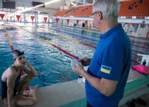 L’Italia aiuta i nuotatori ucraini: li ospita in collegiale a Lignano